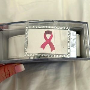 Ladies golf w belt breast cancer pink ribbon logo on buckle w bling